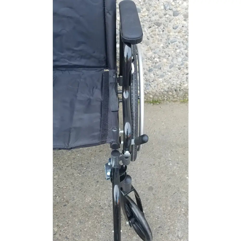 Reuse Medical Equipment Drive Medical M3 Sport Foldable Wheelchair – Manual, Lightweight Design Wheelchairs, second-hand product photo 7