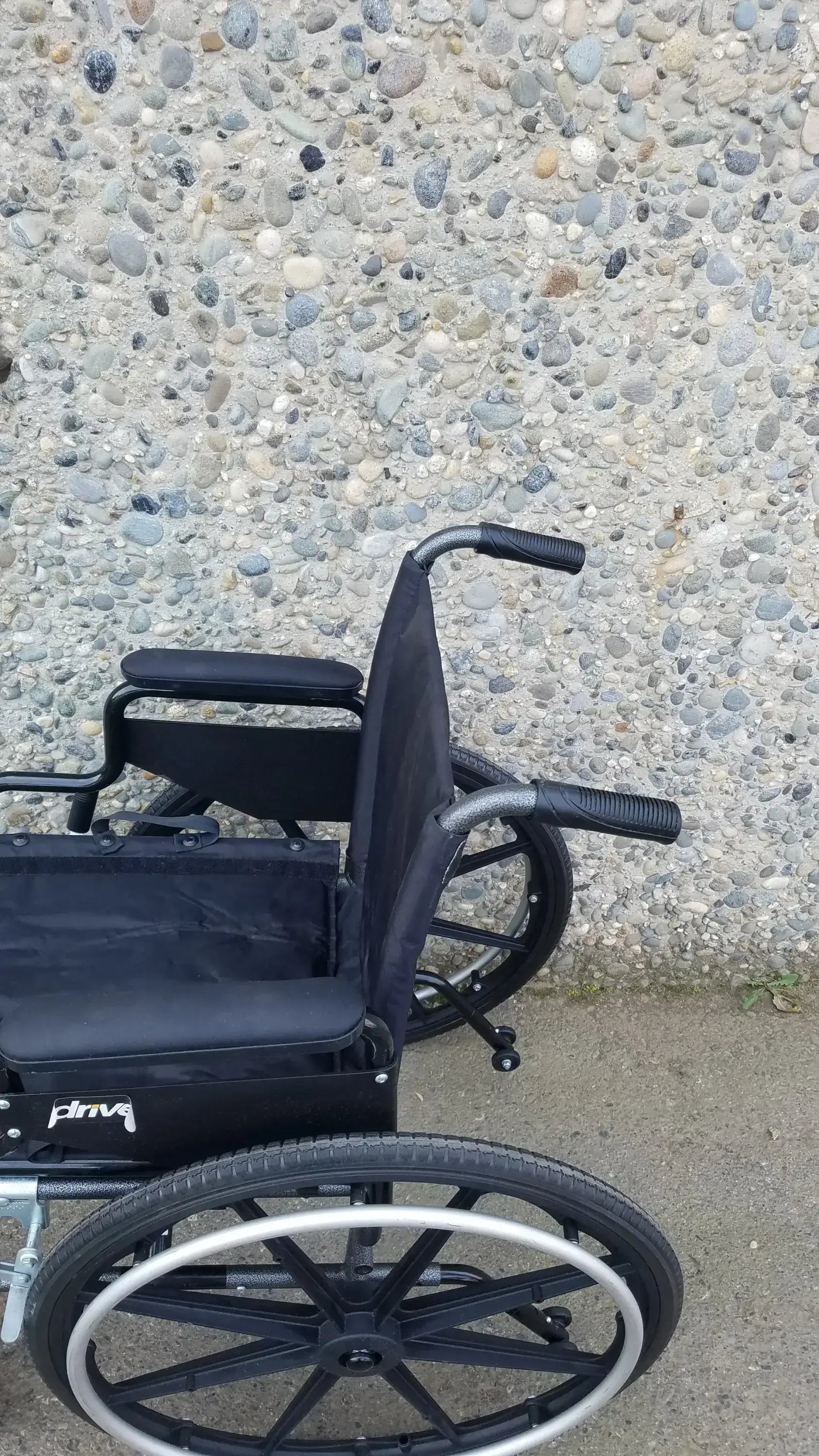 Reuse Medical Equipment Drive Medical M3 Sport Foldable Wheelchair – Manual, Lightweight Design Wheelchairs, second-hand product photo 10