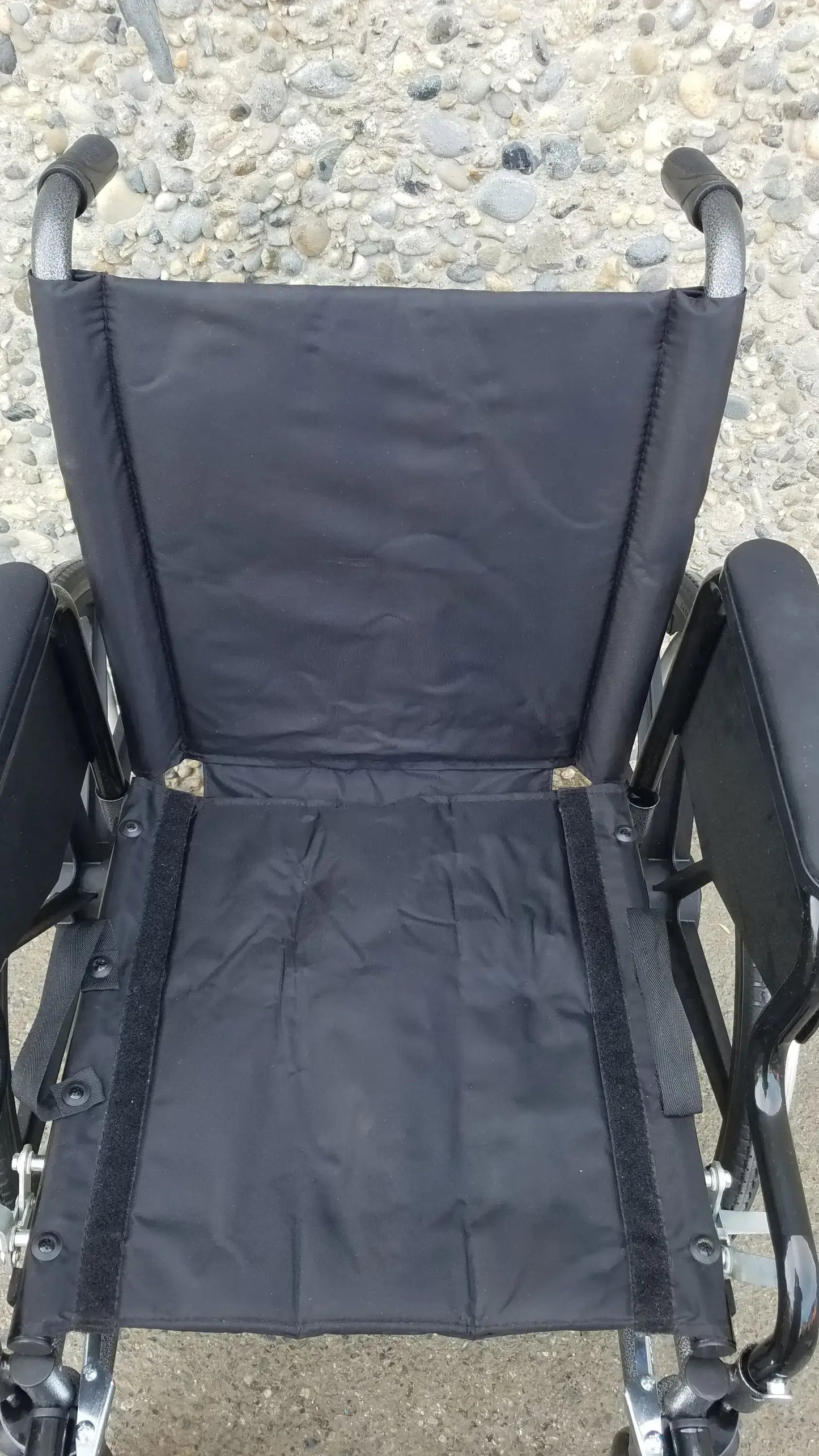 Reuse Medical Equipment Drive Medical M3 Sport Foldable Wheelchair – Manual, Lightweight Design Wheelchairs, second-hand product photo 4