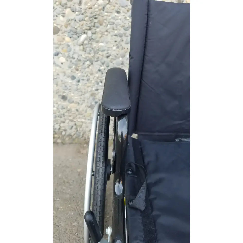 Reuse Medical Equipment Drive Medical M3 Sport Manual Folding Wheelchair Wheelchairs, second-hand product photo 6