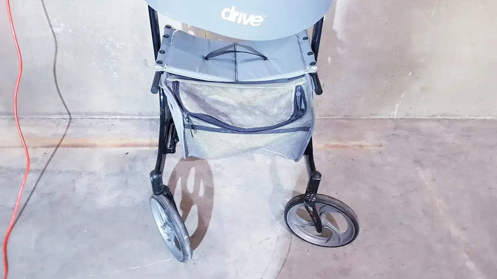 Drive Medical Nitro Aluminum Rollator Walker 10" Casters, Black & White Rollator Walker, second-hand product photo 10