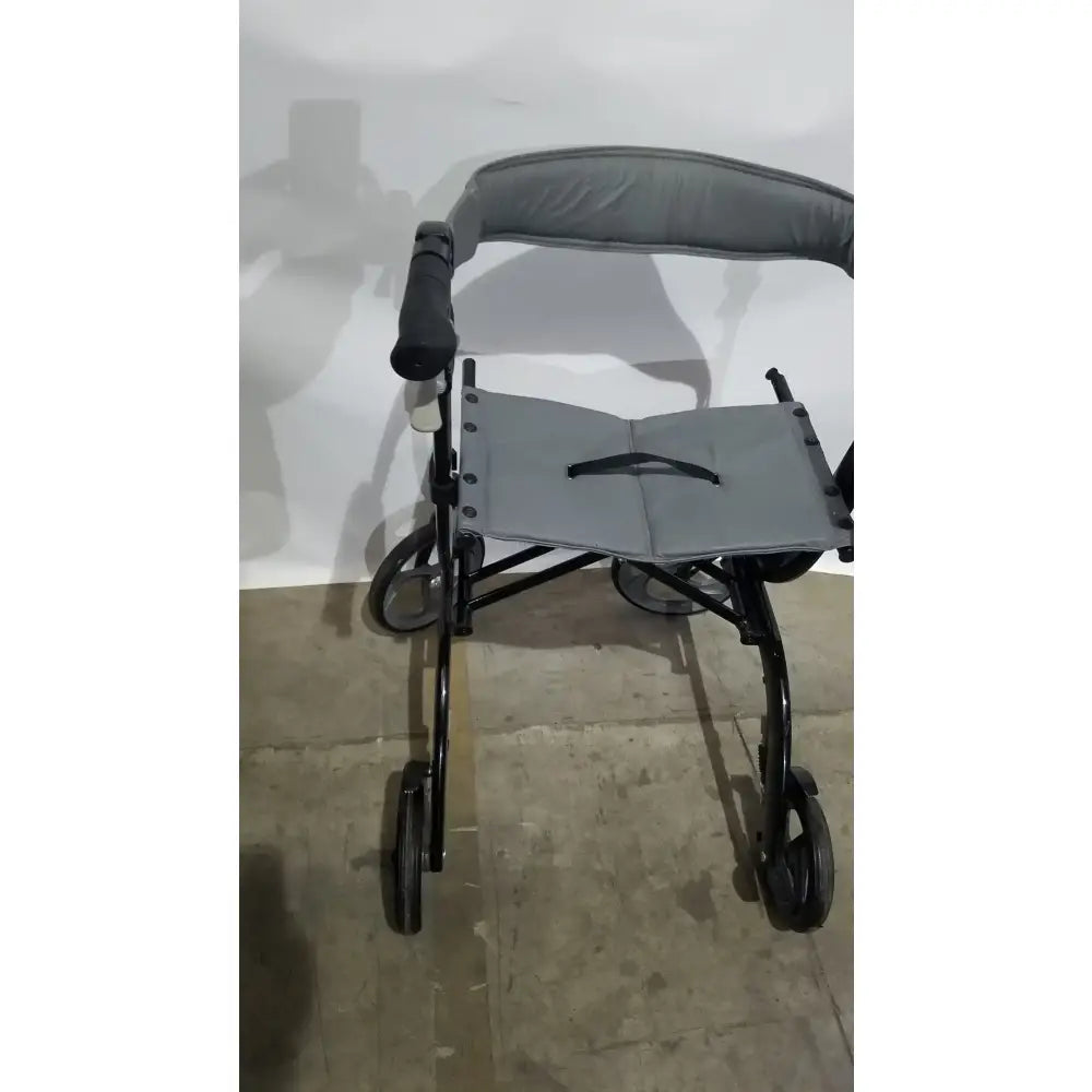 Reuse Medical Equipment Drive Medical Nitro Euro Rollator Tall Folding Walker 10266BK-T GRAY Adult Seat Walkers, second-hand product photo 9