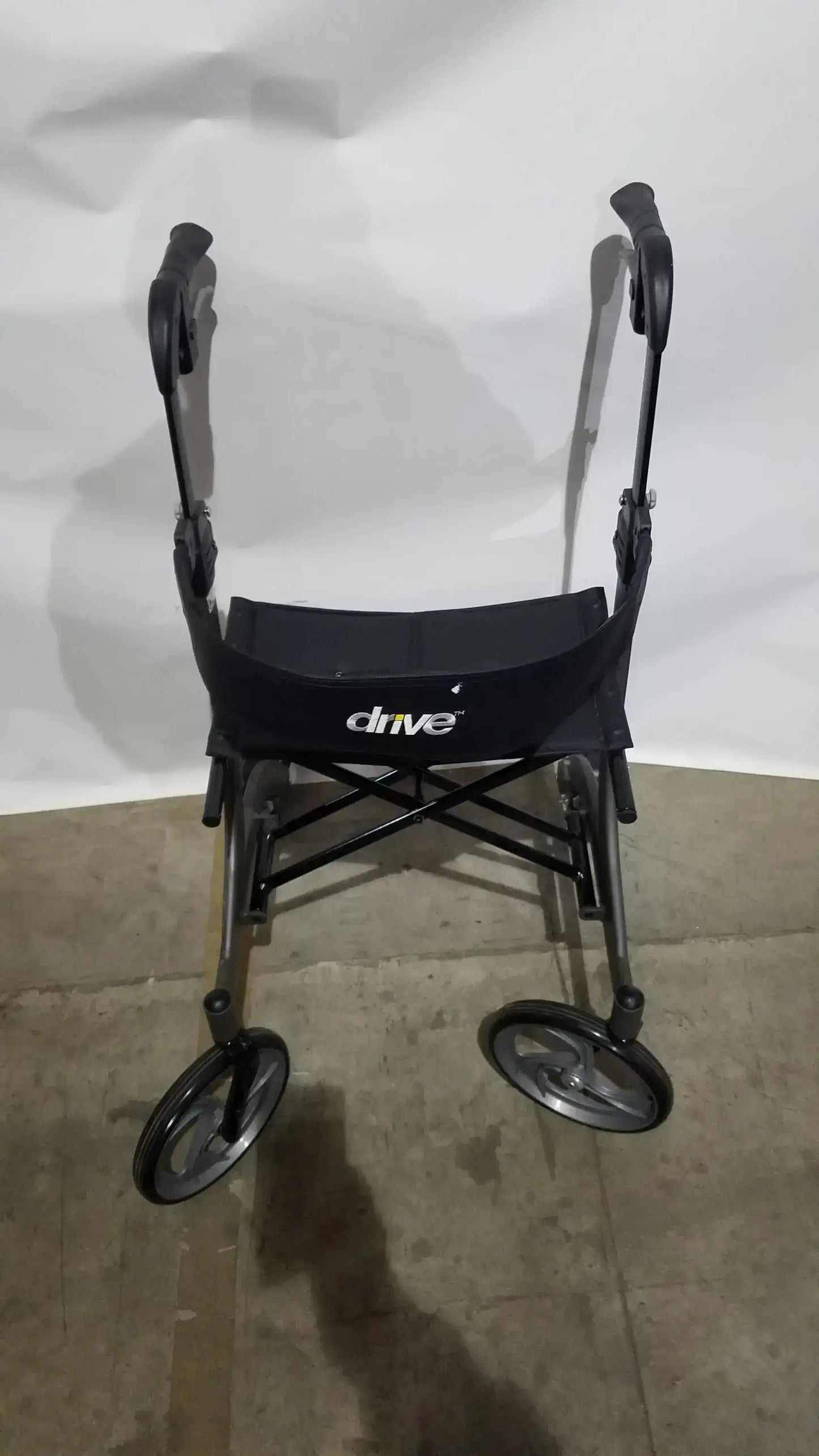 Reuse Medical Equipment Drive Medical Nitro Folding Rollator Walker - Black Frame with Padded Seat Walkers, second-hand product photo 4