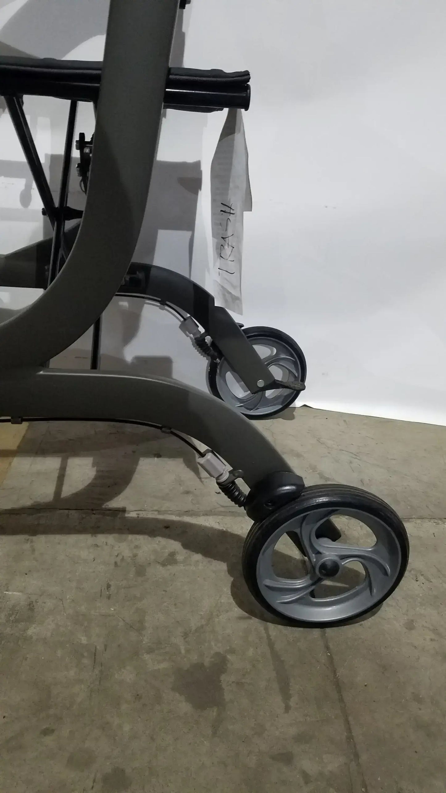Reuse Medical Equipment Drive Medical Nitro Folding Rollator Walker - Black Frame with Padded Seat Walkers, second-hand product photo 9