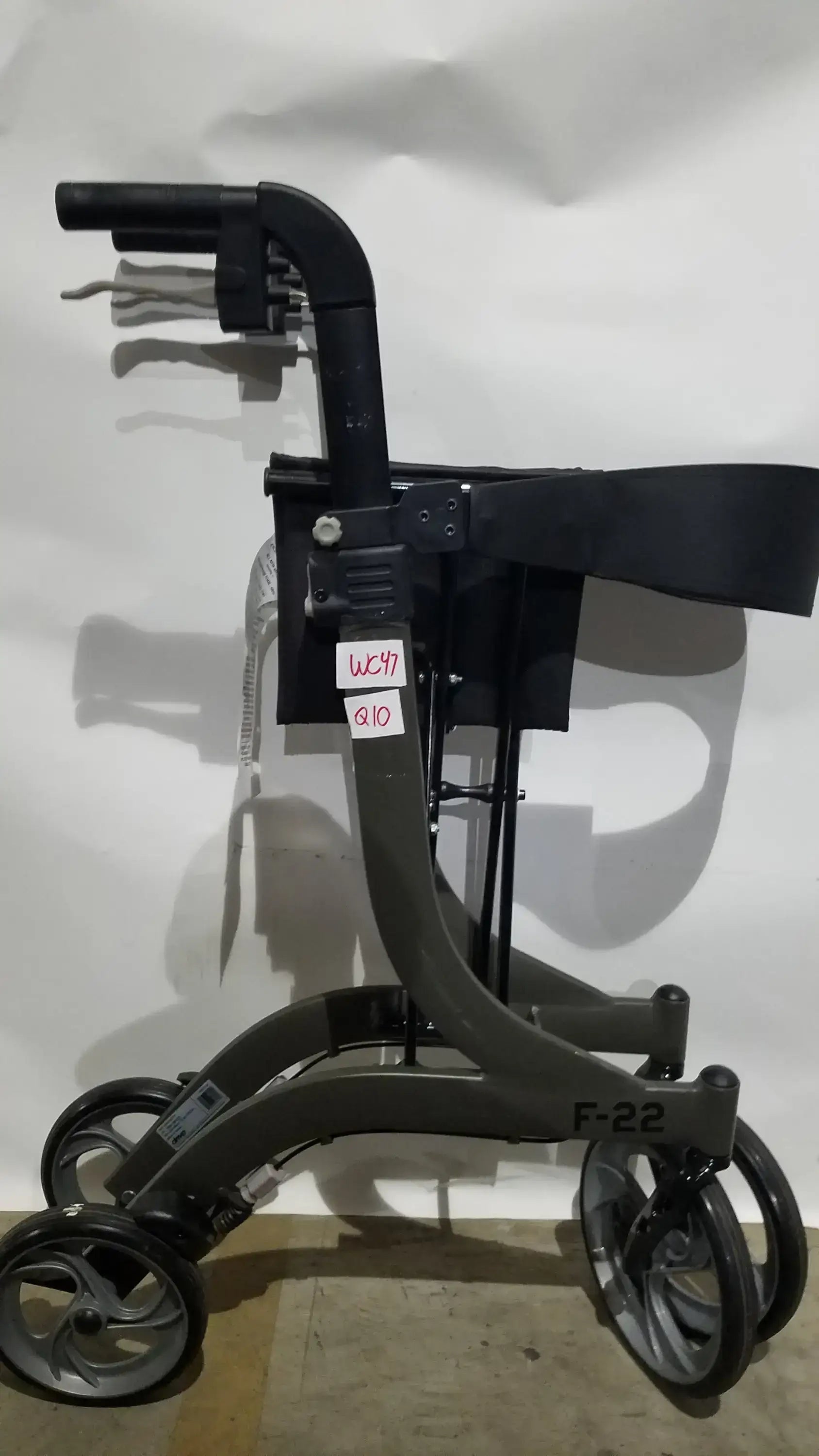 Reuse Medical Equipment Drive Medical Nitro Folding Rollator Walker - Black Frame with Padded Seat Walkers, second-hand product photo 21