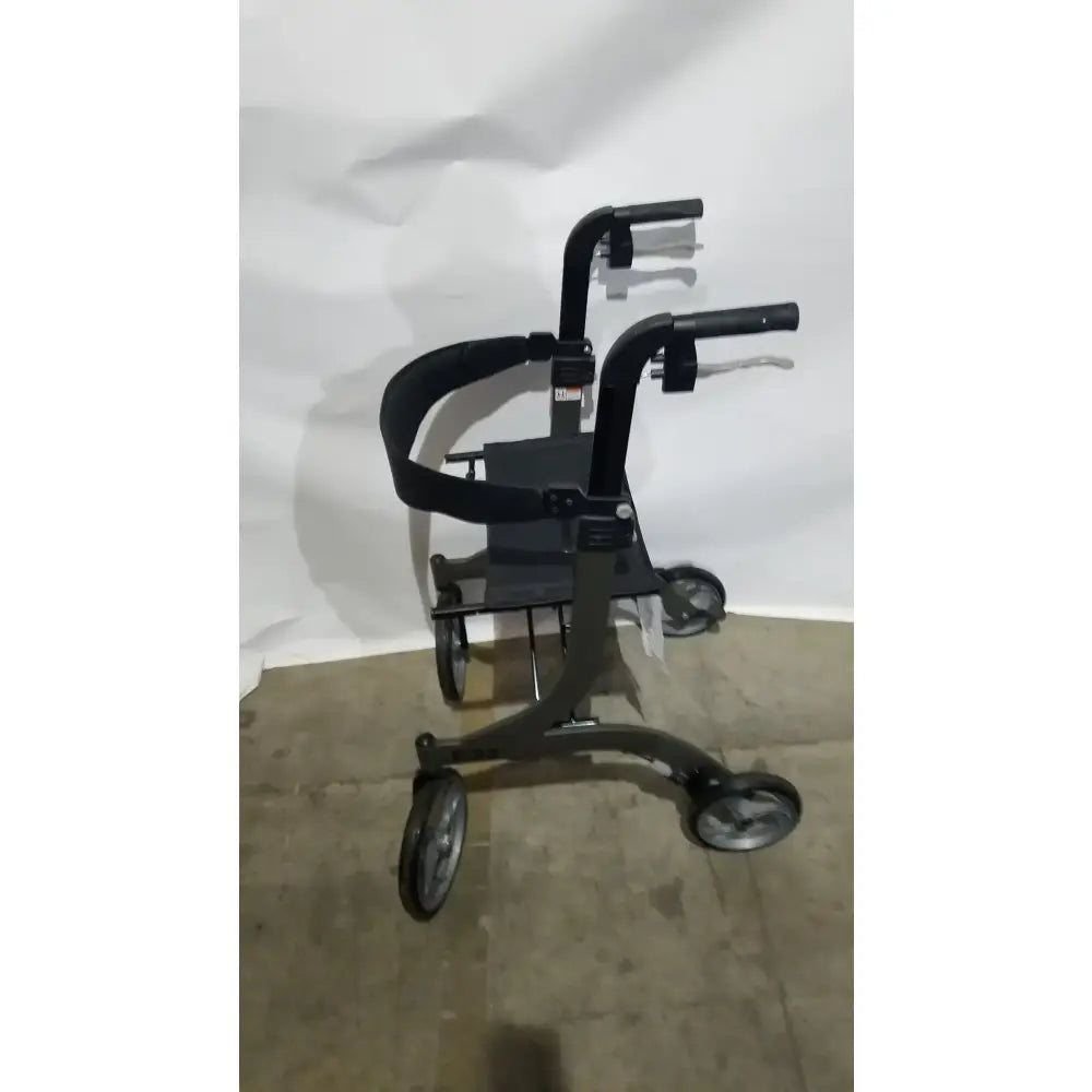Reuse Medical Equipment Drive Medical Nitro Folding Rollator Walker - Black Frame with Padded Seat Walkers, second-hand product photo 7