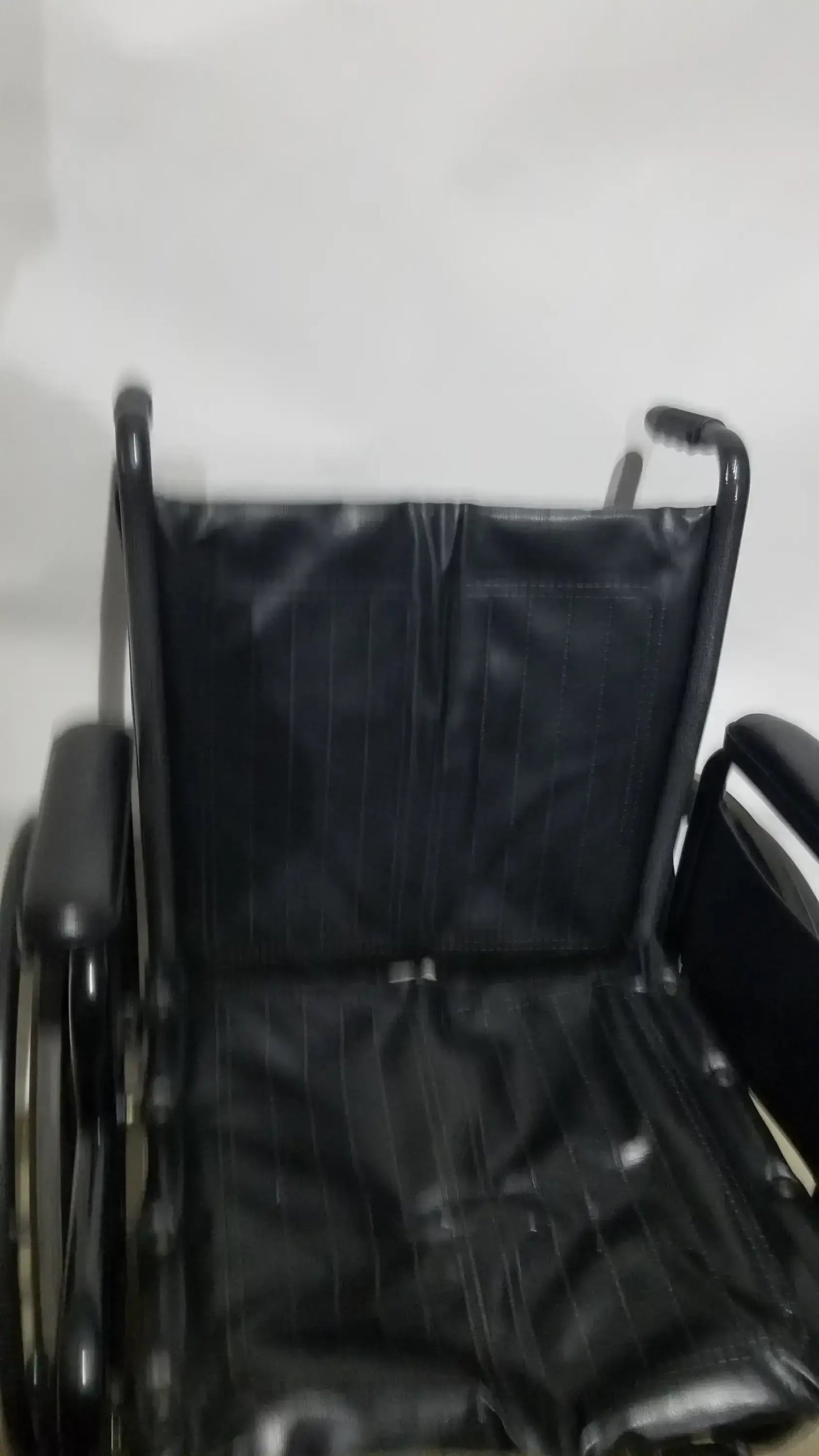 Reuse Medical Equipment Drive Medical Silver Sport 2 Folding Wheelchair Lightweight Black Cushion Seat Wheelchairs, second-hand product photo 8