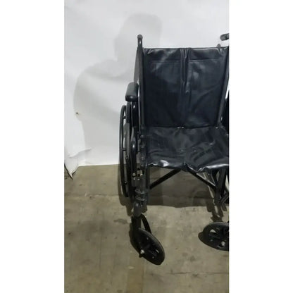 Reuse Medical Equipment Drive Medical Silver Sport 2 Folding Wheelchair Lightweight Black Cushion Seat Wheelchairs, second-hand product photo 6