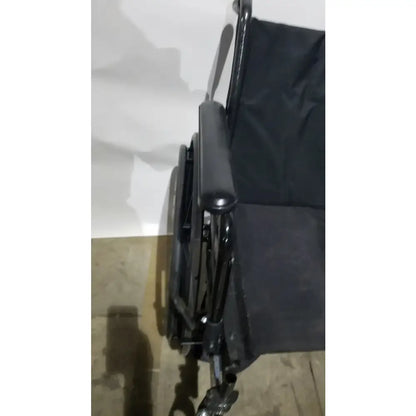 Reuse Medical Equipment Drive Medical Silver Sport 2 Folding Wheelchair Lightweight Black Seat Wheelchairs, second-hand product photo 7