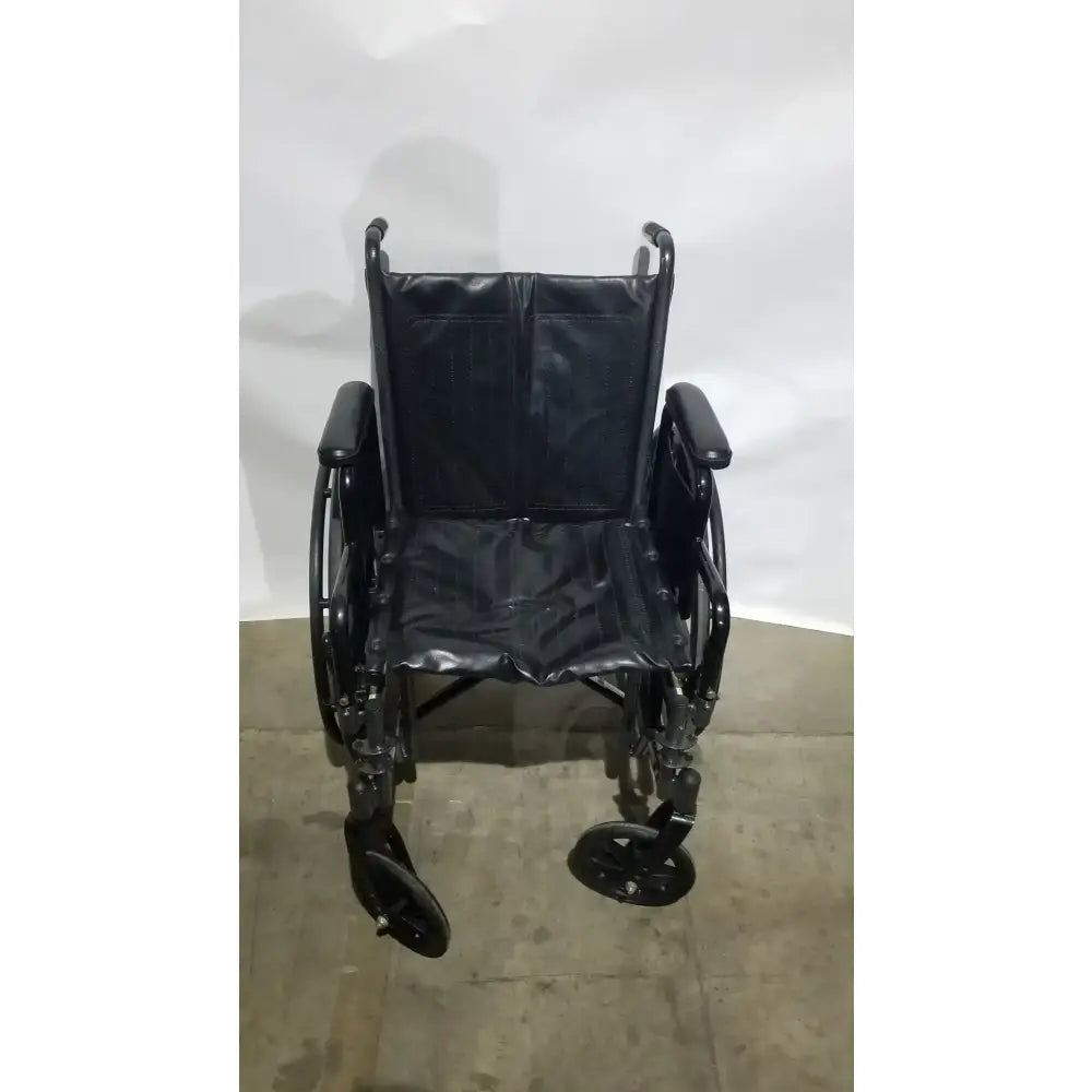 Reuse Medical Equipment Drive Medical Silver Sport 2 Folding Wheelchair Lightweight Black Cushion Seat Wheelchairs, second-hand product photo 12