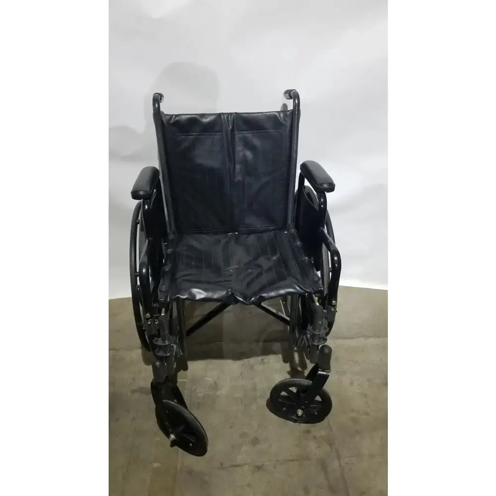 Reuse Medical Equipment Drive Medical Silver Sport 2 Folding Wheelchair Lightweight Black Cushion Seat Wheelchairs, second-hand product photo 5