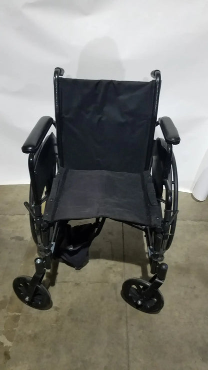 Reuse Medical Equipment Drive Medical Silver Sport 2 Folding Wheelchair Lightweight Black Seat Wheelchairs, second-hand product photo 9