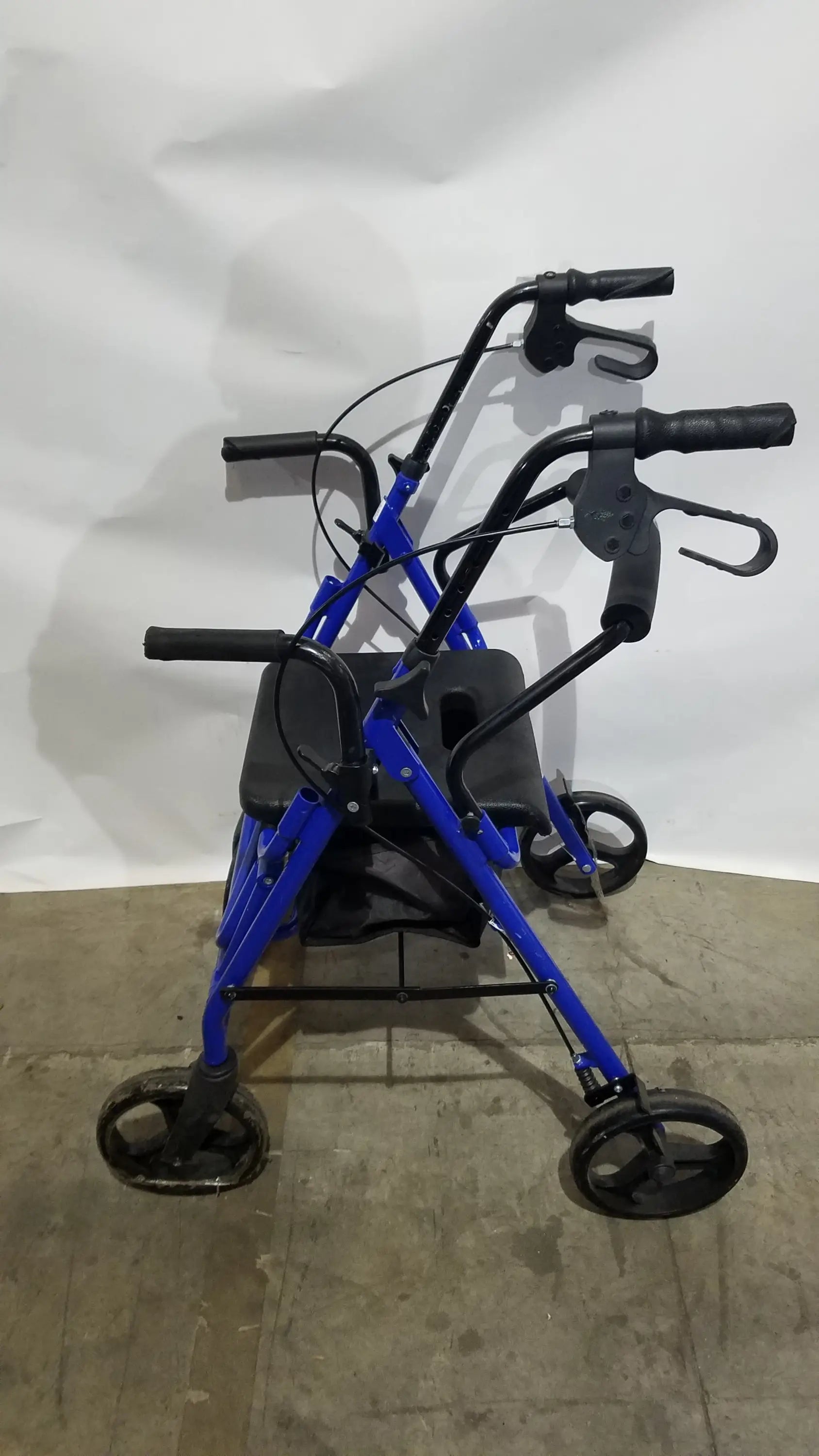 Reuse Medical Equipment Drive Medical Steel Folding Rollator Walker with Seat Walkers, second-hand product photo 12