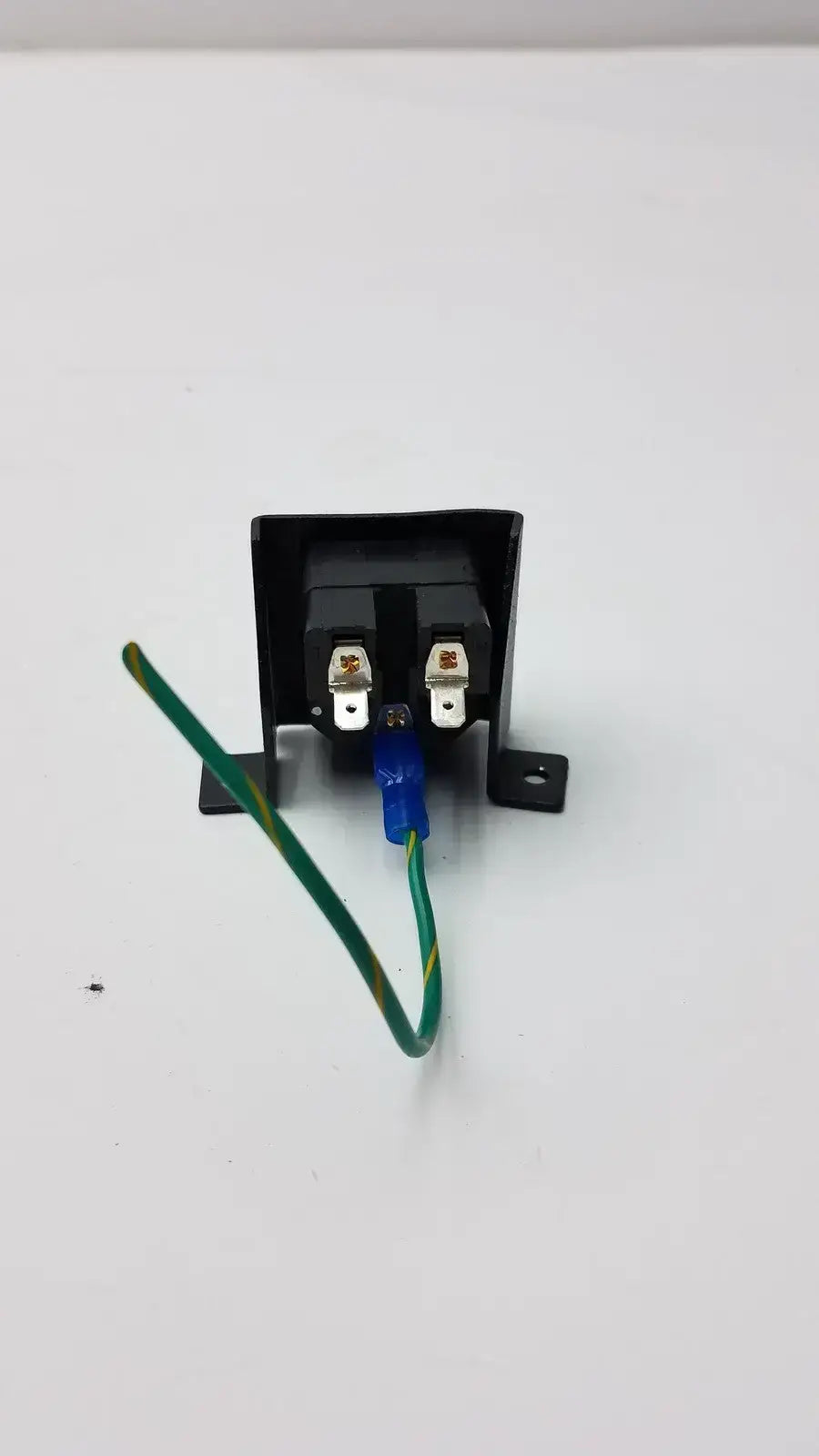 Drive Medical Drive Sunfire General Charging Port – Replacement Power Chair Connector Wheelchair Charging Port, as-is (for parts) product photo 3