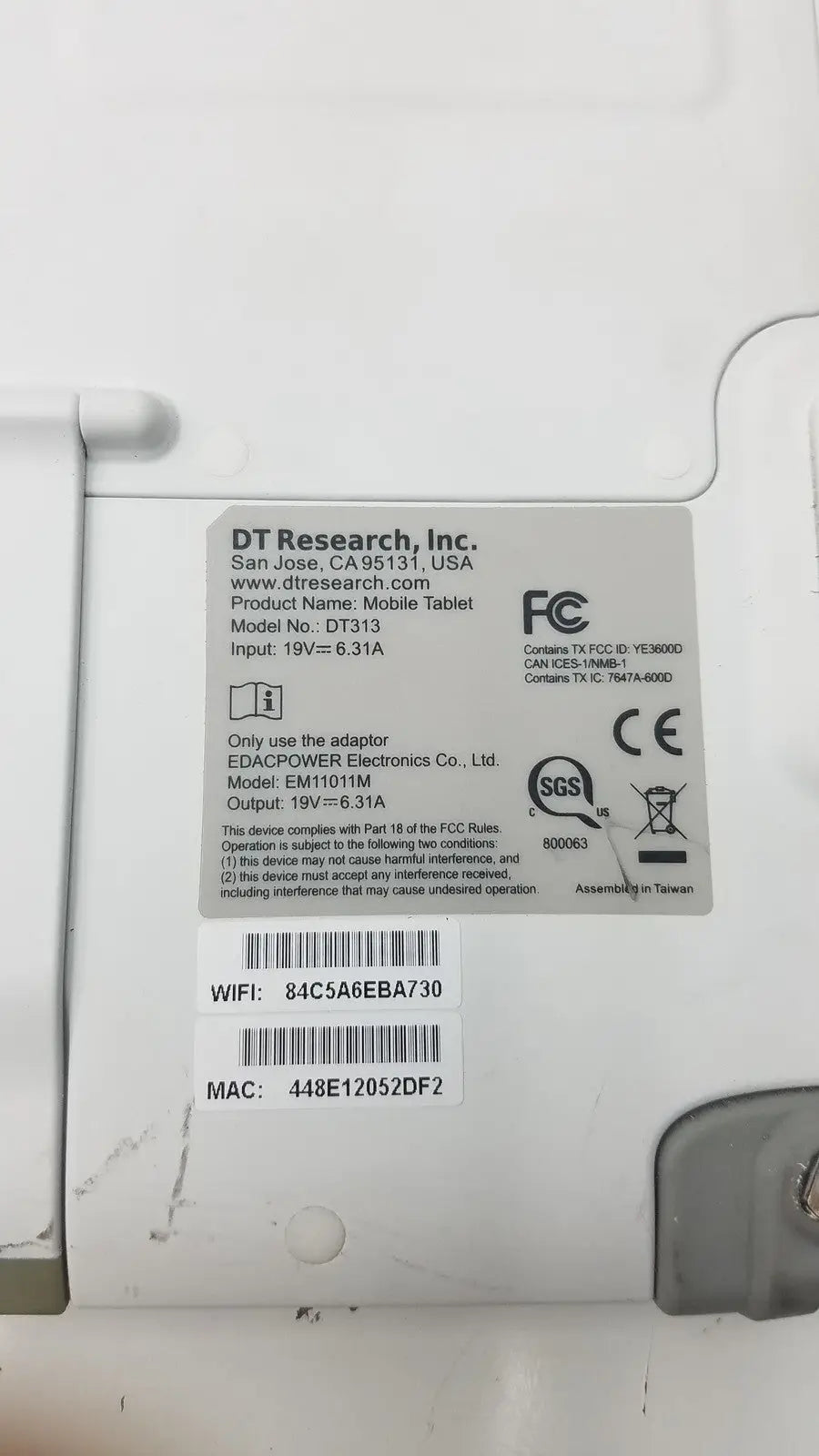 DT Research DT313 Mobile Tablet Model: EM11011M Medical Tablet, second-hand product photo 3