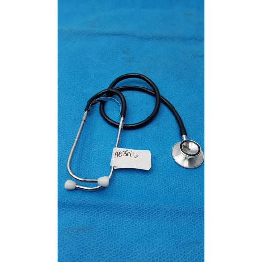 Reuse Medical Dual Head Stethoscope Black Professional Acoustic 2-Sided Chestpiece Acoustic/Traditional Stethoscopes, second-hand product photo 1