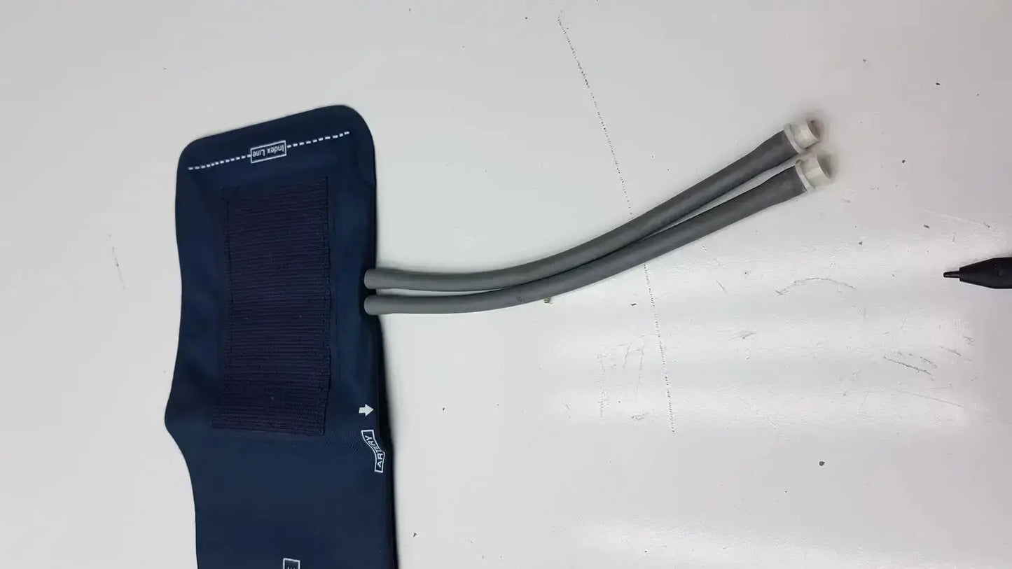 Critikon Dura-Cuf Crtikon BP Cuff Ref 2203 Range 23-33 cm Blood Pressure Cuff, second-hand product photo 3
