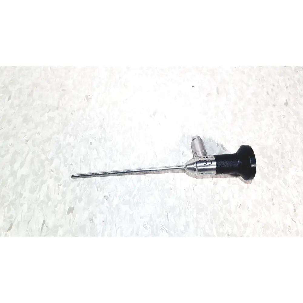 Black and silver reuse medical dyonics 30 degree jh 251467 surgical endoscope with cylindrical handle and metallic shaft
