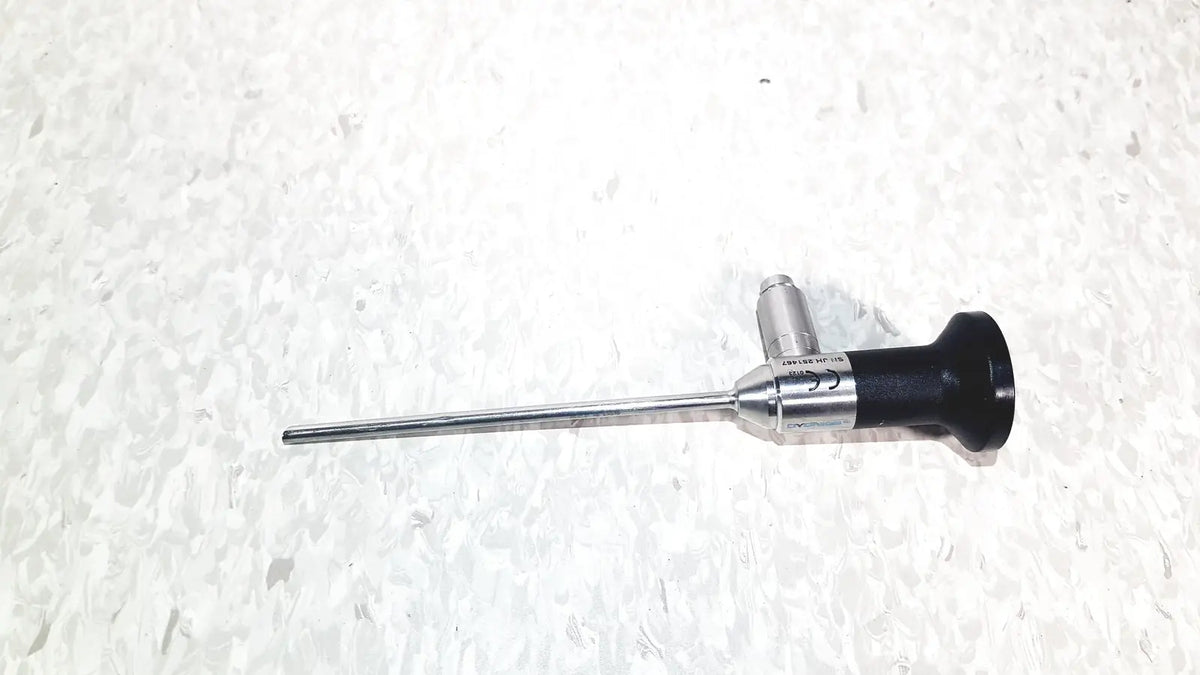 Black and silver reuse medical dyonics 30 degree jh 251467 surgical endoscope with cylindrical handle and metallic shaft