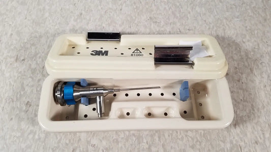 Reuse Medical Dyonics 30 Degree SN HR 268768 Endoscopes, second-hand product photo 1