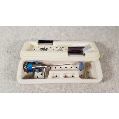 Reuse Medical Dyonics 30 Degree SN HR 268768 Endoscopes, second-hand product photo 1
