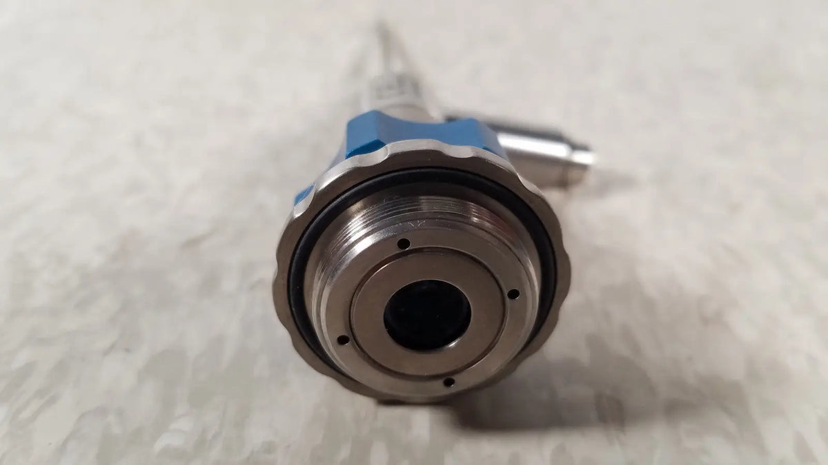Dyonics 30 degree SN HR 268768 blue and silver industrial sensor with threaded metallic connector for reuse medical applications