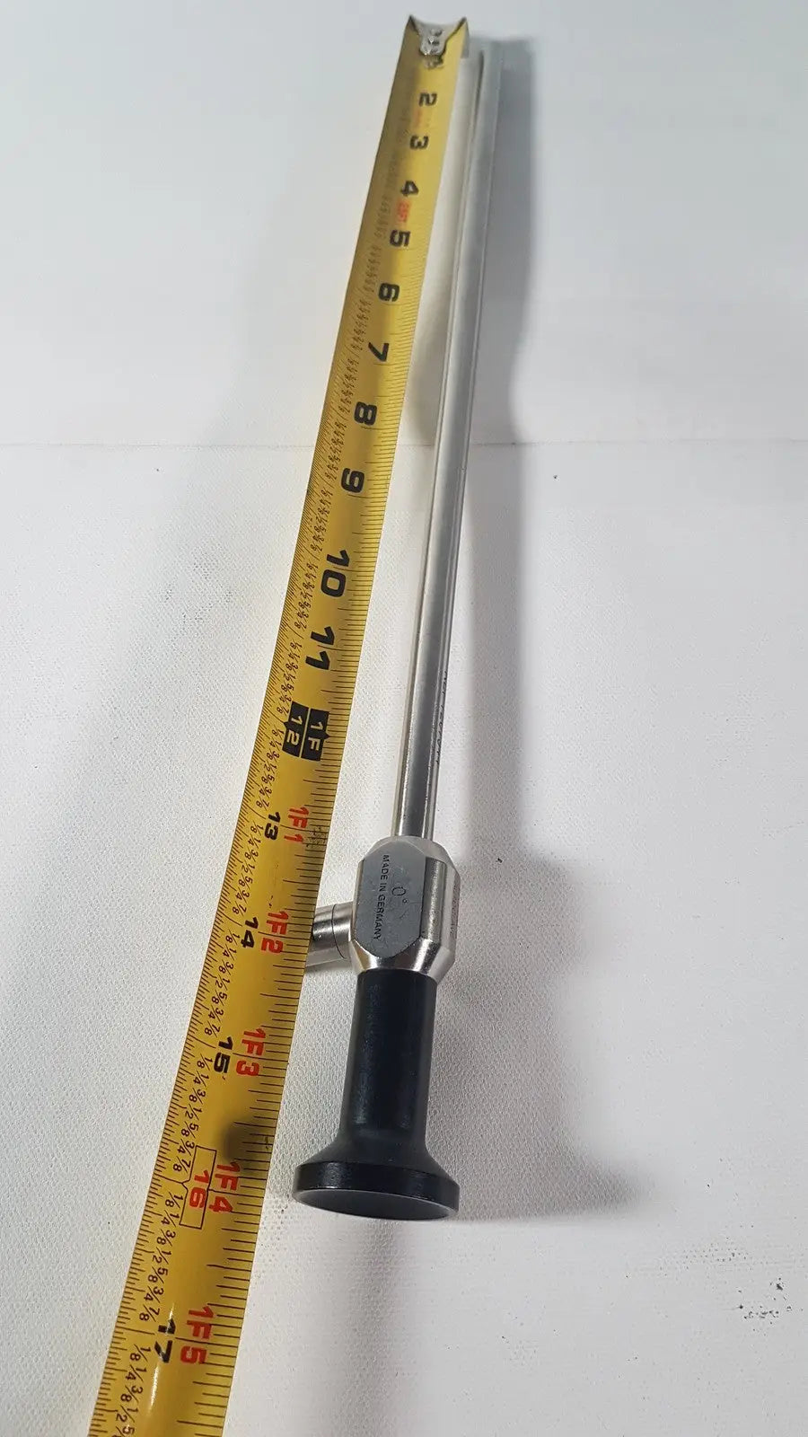 Silver dyonics autoclave ref 7207944 0 degree laparoscope with black ergonomic handle and hexagonal joint for reuse medical use