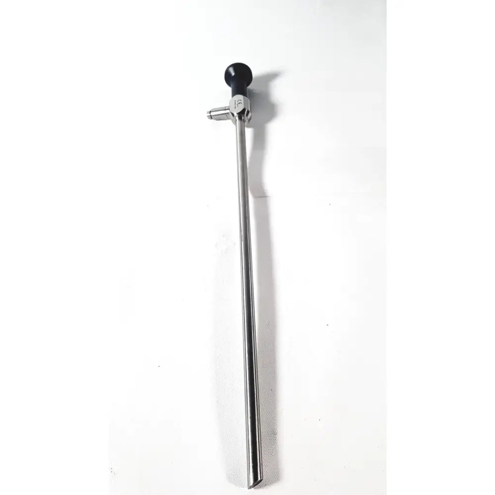 A sleek stainless steel 30° laparoscope with black ergonomic handle and precise joints dyonics autoclave ref 7207945
