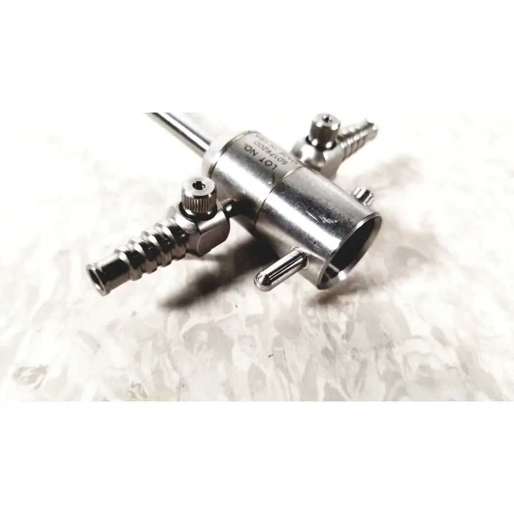 Stainless steel dyonics sheath rotatable surgical instrument with threaded ports and knurled knobs ref 3869 50179200