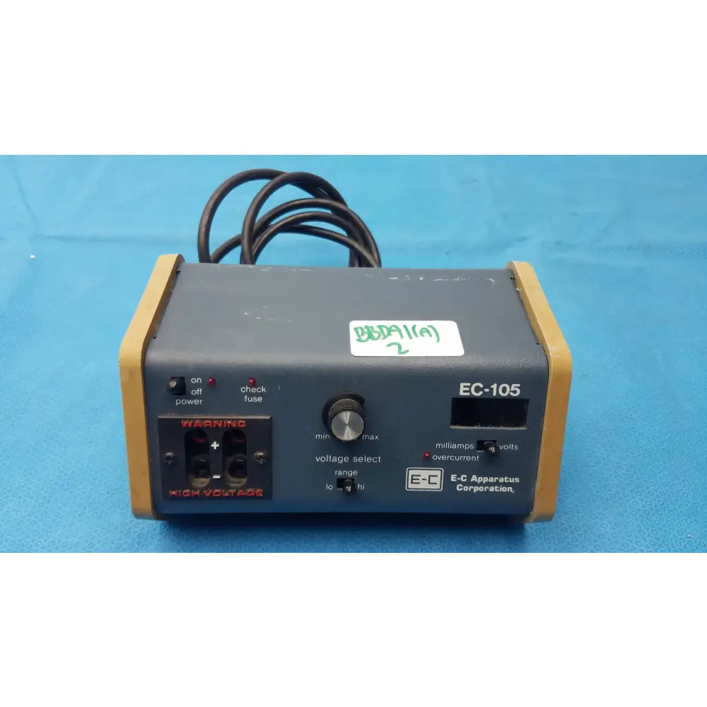 E-C Apparatus EC-105 Electrophoresis Power Supply Electrophoresis Power Supply, second-hand product photo 1