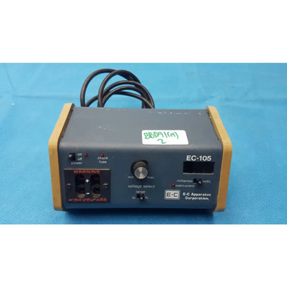 E-C Apparatus EC-105 Electrophoresis Power Supply Electrophoresis Power Supply, second-hand product photo 1