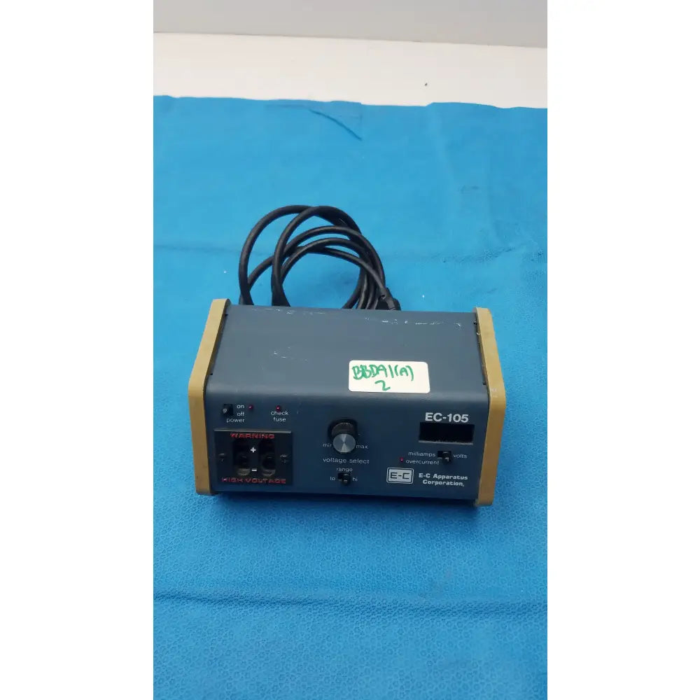 E-C Apparatus EC-105 Electrophoresis Power Supply Electrophoresis Power Supply, second-hand product photo 2