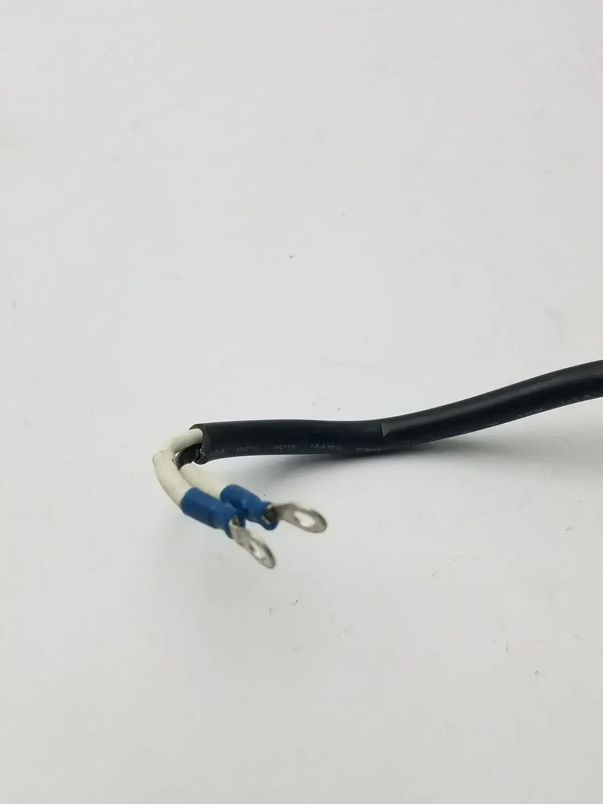 3M E119932 AWM 2464 3 Pin Male Wire Connector Cable Wire Connector Cable, second-hand product photo 3