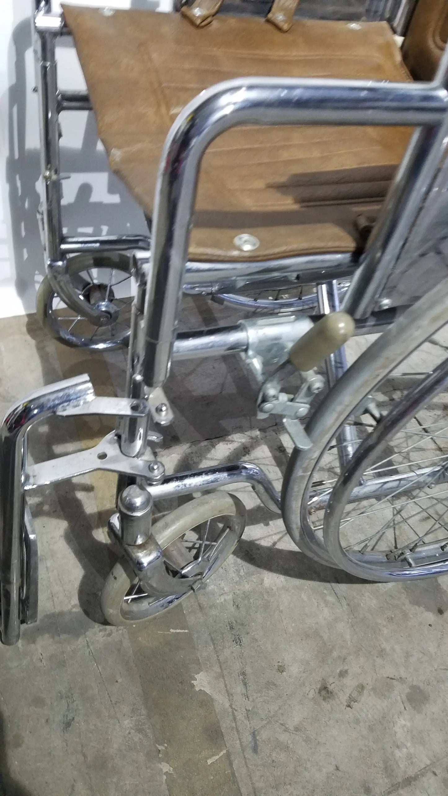 Reuse Medical Equipment Easter Seals Folding Manual Wheelchair Wheelchairs, second-hand product photo 8