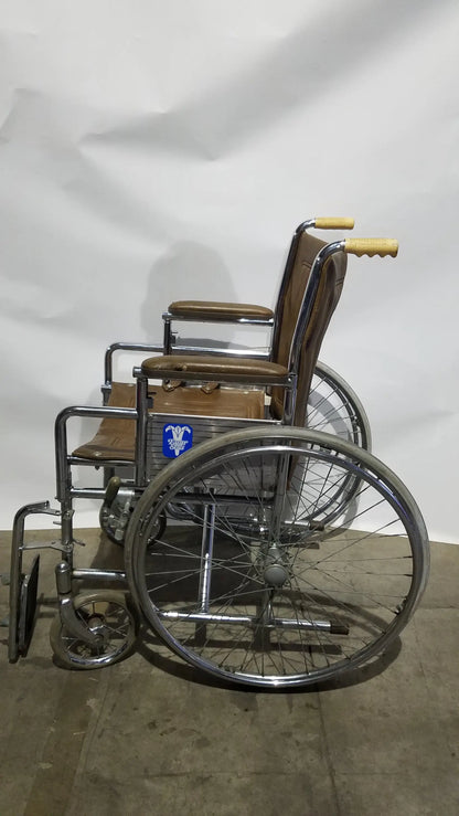 Reuse Medical Equipment Easter Seals Folding Manual Wheelchair Wheelchairs, second-hand product photo 12