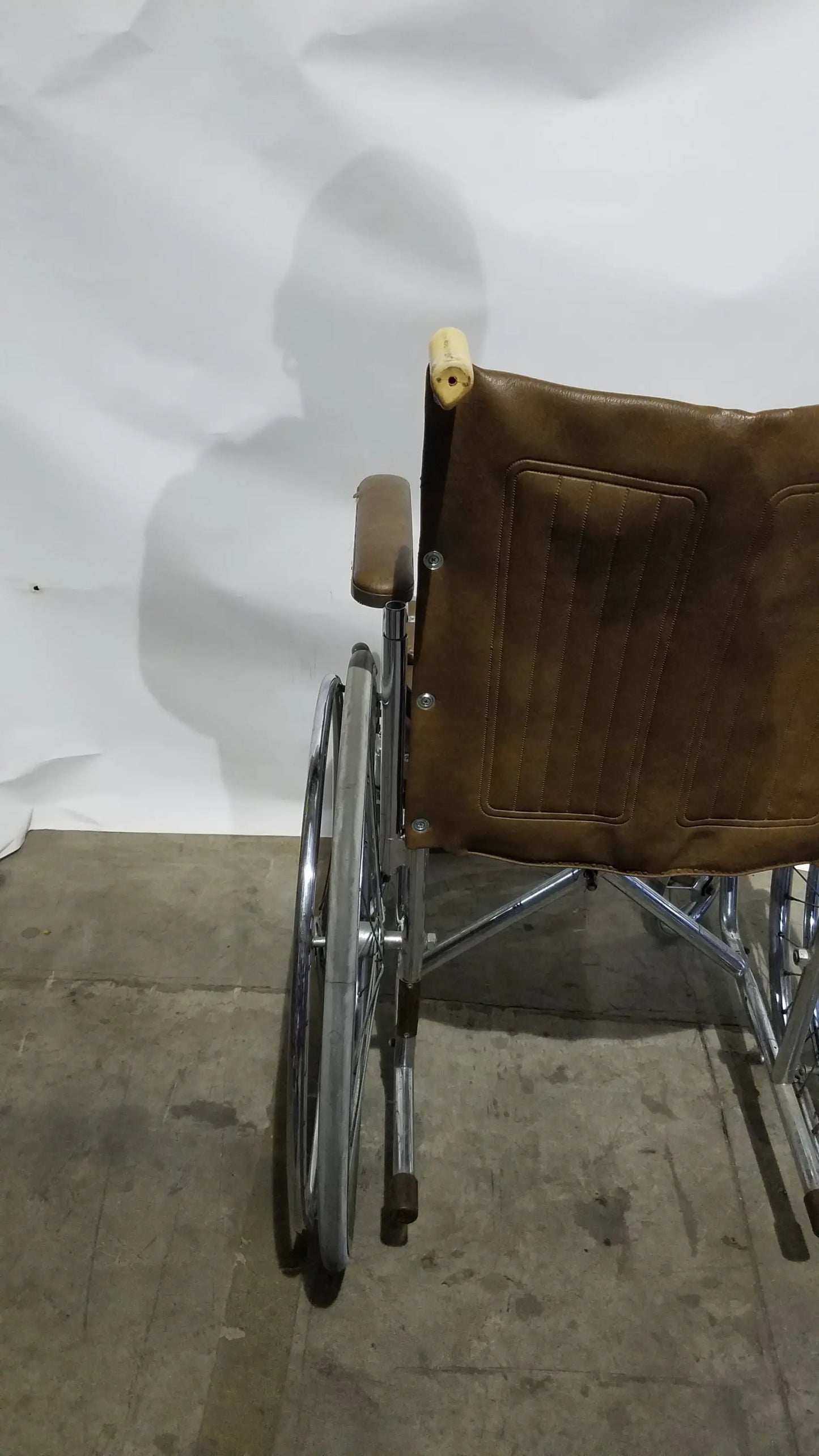 Reuse Medical Equipment Easter Seals Folding Manual Wheelchair Wheelchairs, second-hand product photo 5