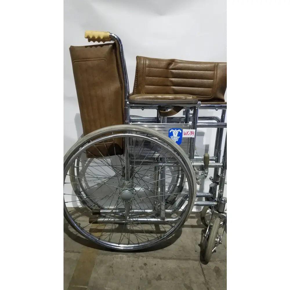 Reuse Medical Equipment Easter Seals Folding Manual Wheelchair Wheelchairs, second-hand product photo 23
