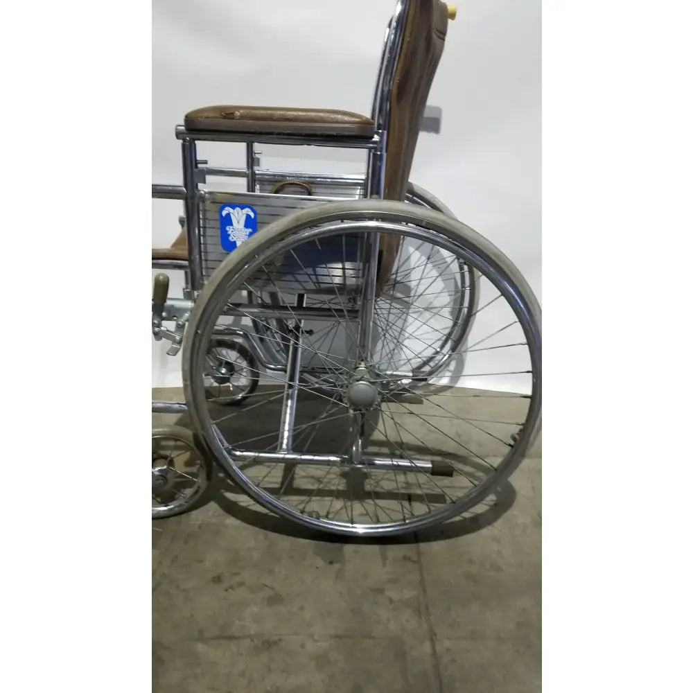 Reuse Medical Equipment Easter Seals Folding Manual Wheelchair Wheelchairs, second-hand product photo 11