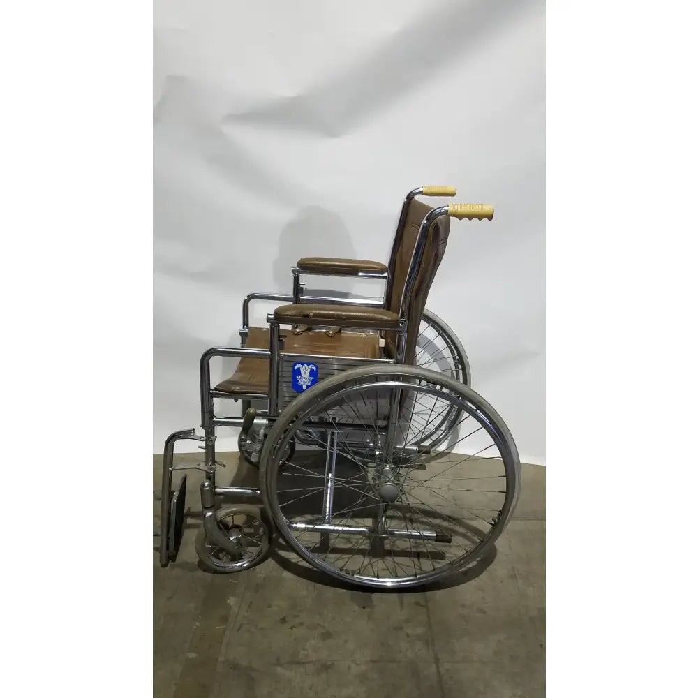 Reuse Medical Equipment Easter Seals Folding Manual Wheelchair Wheelchairs, second-hand product photo 12