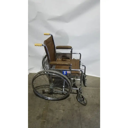 Reuse Medical Equipment Easter Seals Folding Manual Wheelchair Wheelchairs, second-hand product photo 1