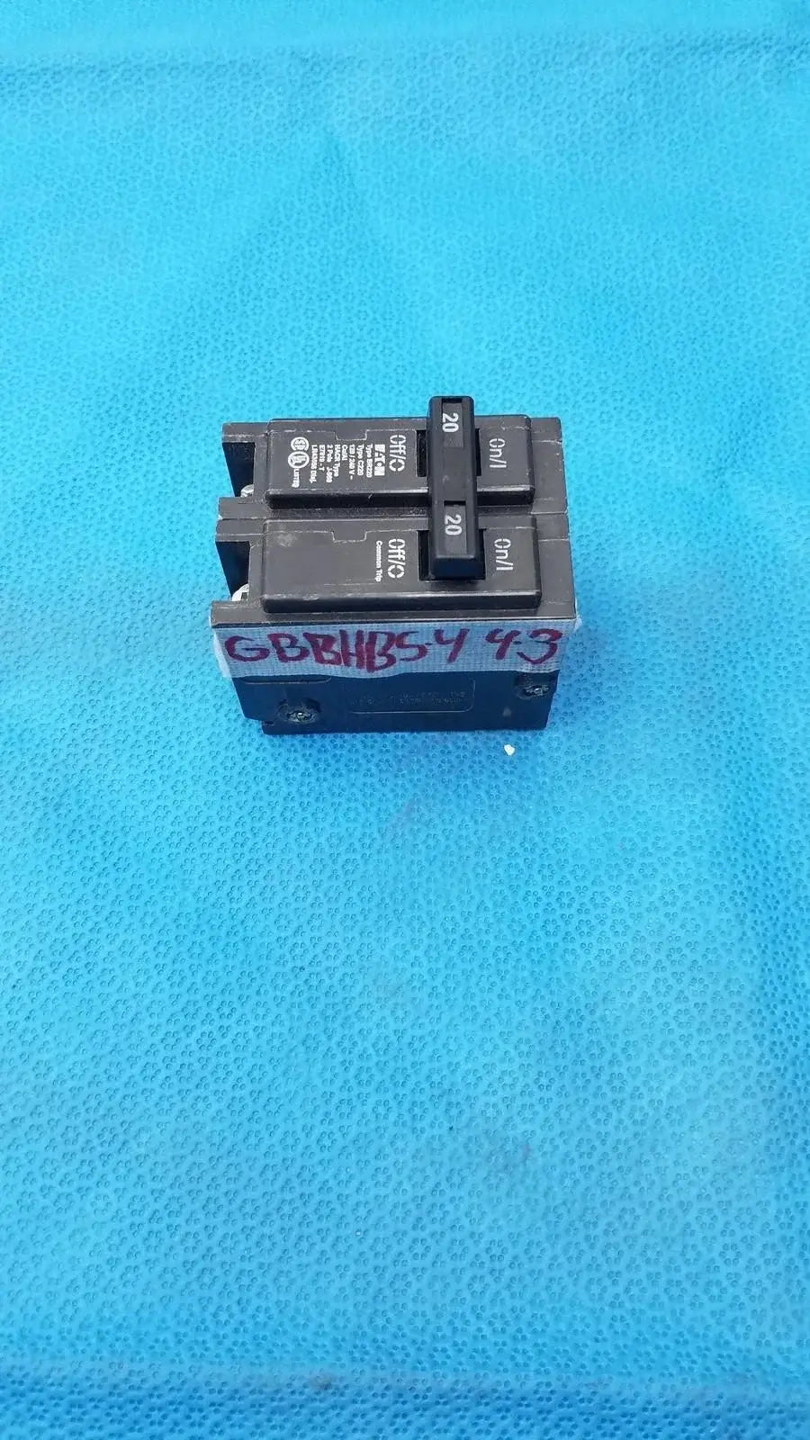 Reuse Medical Eaton BR220 2-Pole Type BR 20 Amp Circuit Breaker Circuit Breakers, as-is (for parts) product photo 2