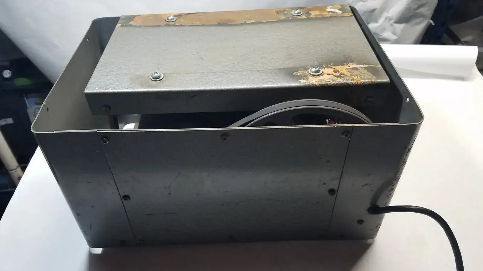 Eberbach Lab Shaker Model 60CY 115V AC Lab Shaker, second-hand product photo 9