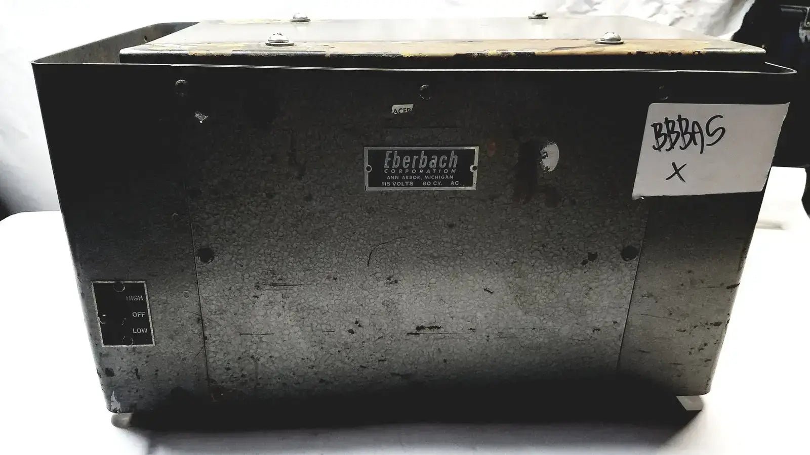 Eberbach Lab Shaker Model 60CY 115V AC Lab Shaker, second-hand product photo 1