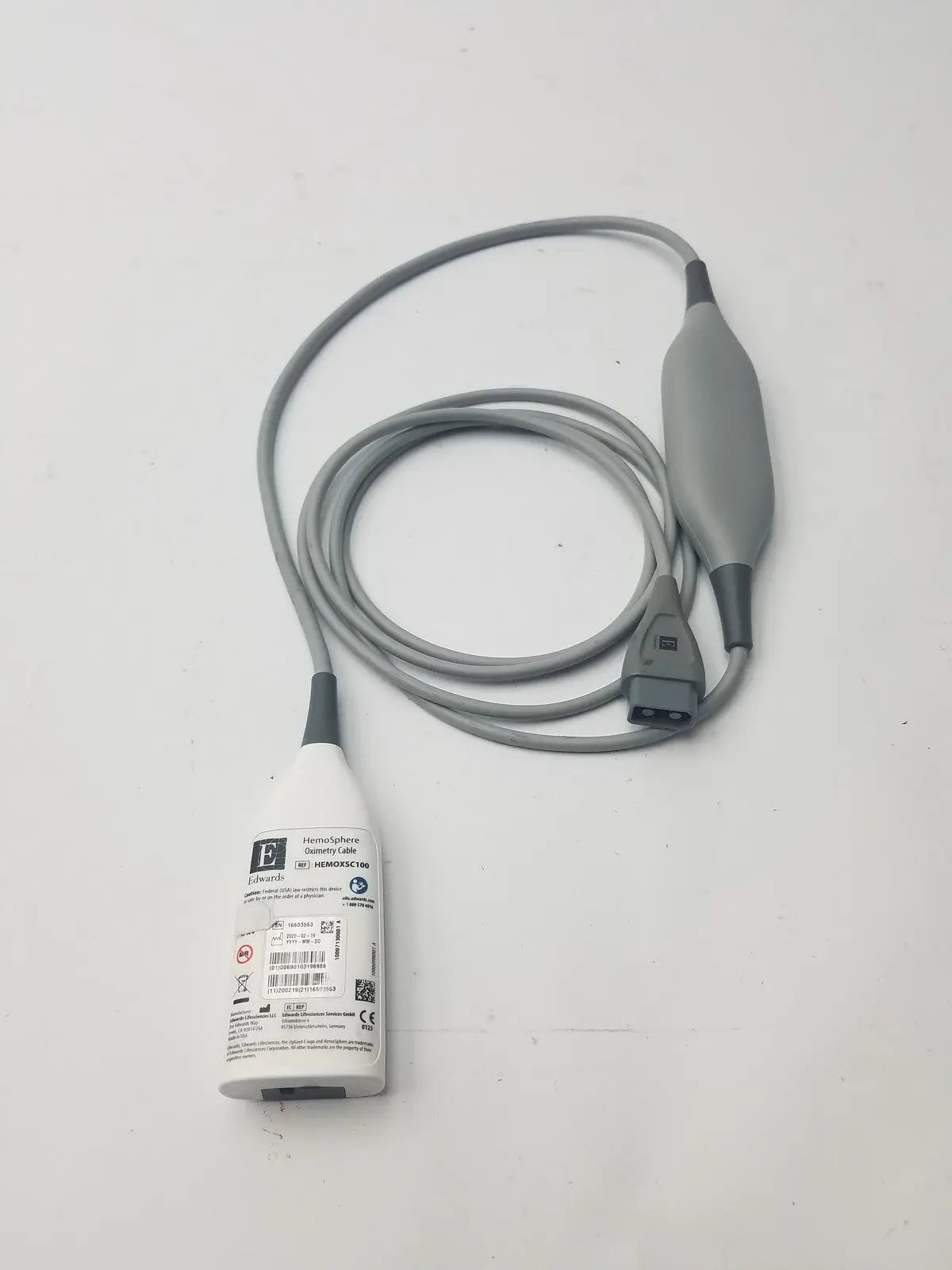Reuse Medical Edwards HemoSphere Oximetry Cable - HEMOXSC100 Other Medical & Lab Equipment, second-hand product photo 1