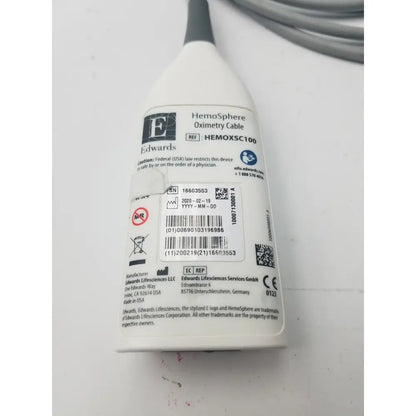 White plastic edwards hemosphere oximetry cable model hemoxsc100 for accurate patient monitoring use