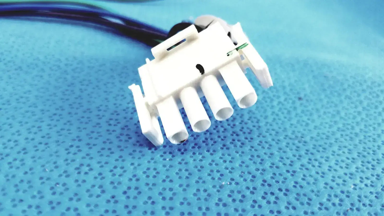 Generic Electrical Harness Cable with Multi-Pin Connectors - MPP 4.7K630V Cable Harness, second-hand product photo 9