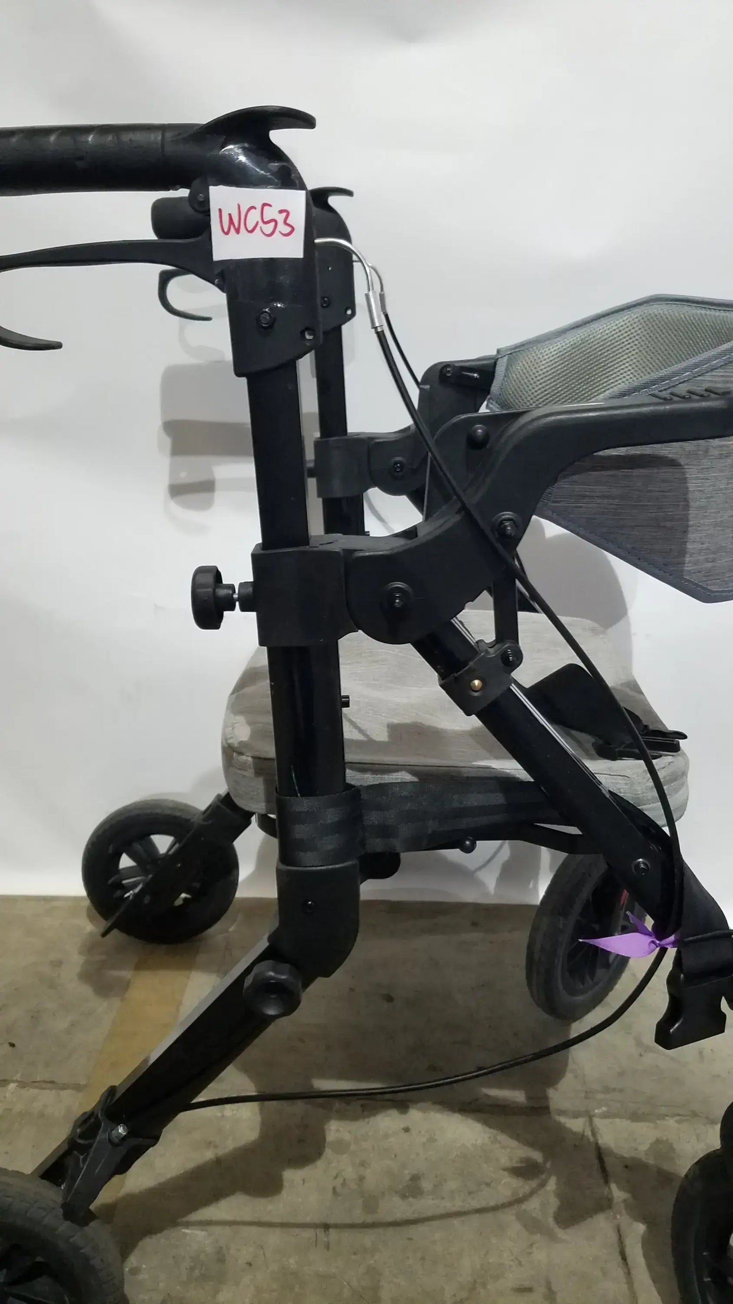 Reuse Medical Equipment ELENKER 2-in-1 Folding Rollator Walker & Transport Chair - SILVER Mobility Seat Walkers, second-hand product photo 13