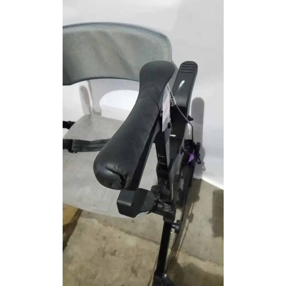 Reuse Medical Equipment ELENKER 2-in-1 Folding Rollator Walker & Transport Chair - SILVER Mobility Seat Walkers, second-hand product photo 9