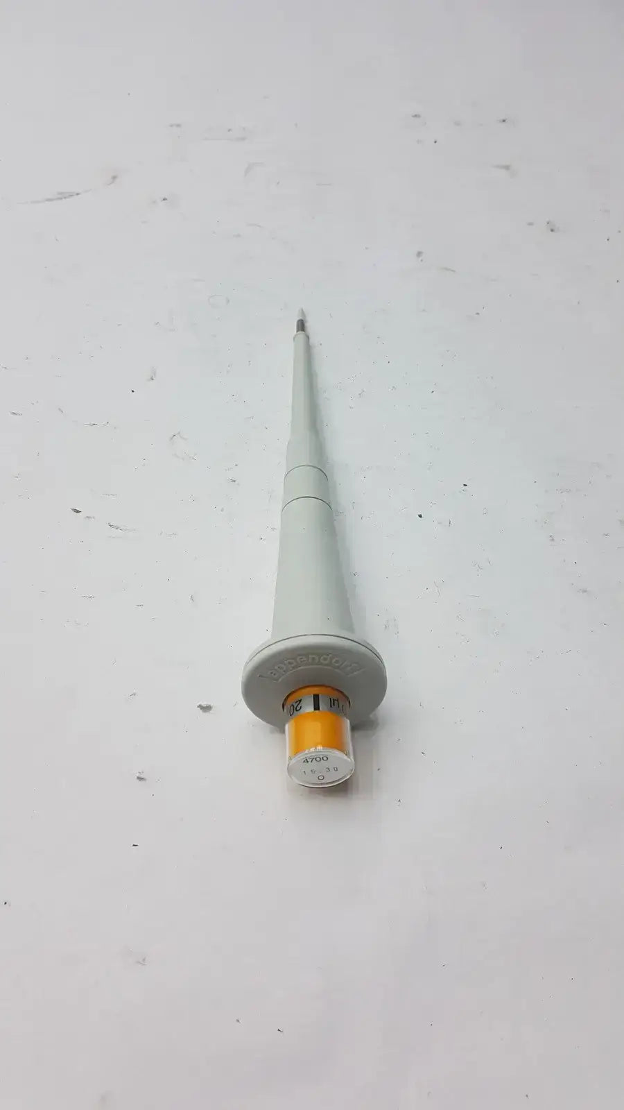 Eppendorf 4700 pipette pipet Single Channel Fixed Volume Pipette, second-hand product photo 1