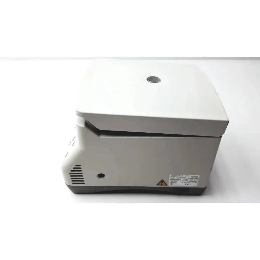 Eppendorf 5424 Cetrifuge - For Parts Centrifuge, as-is (for parts) product photo 4